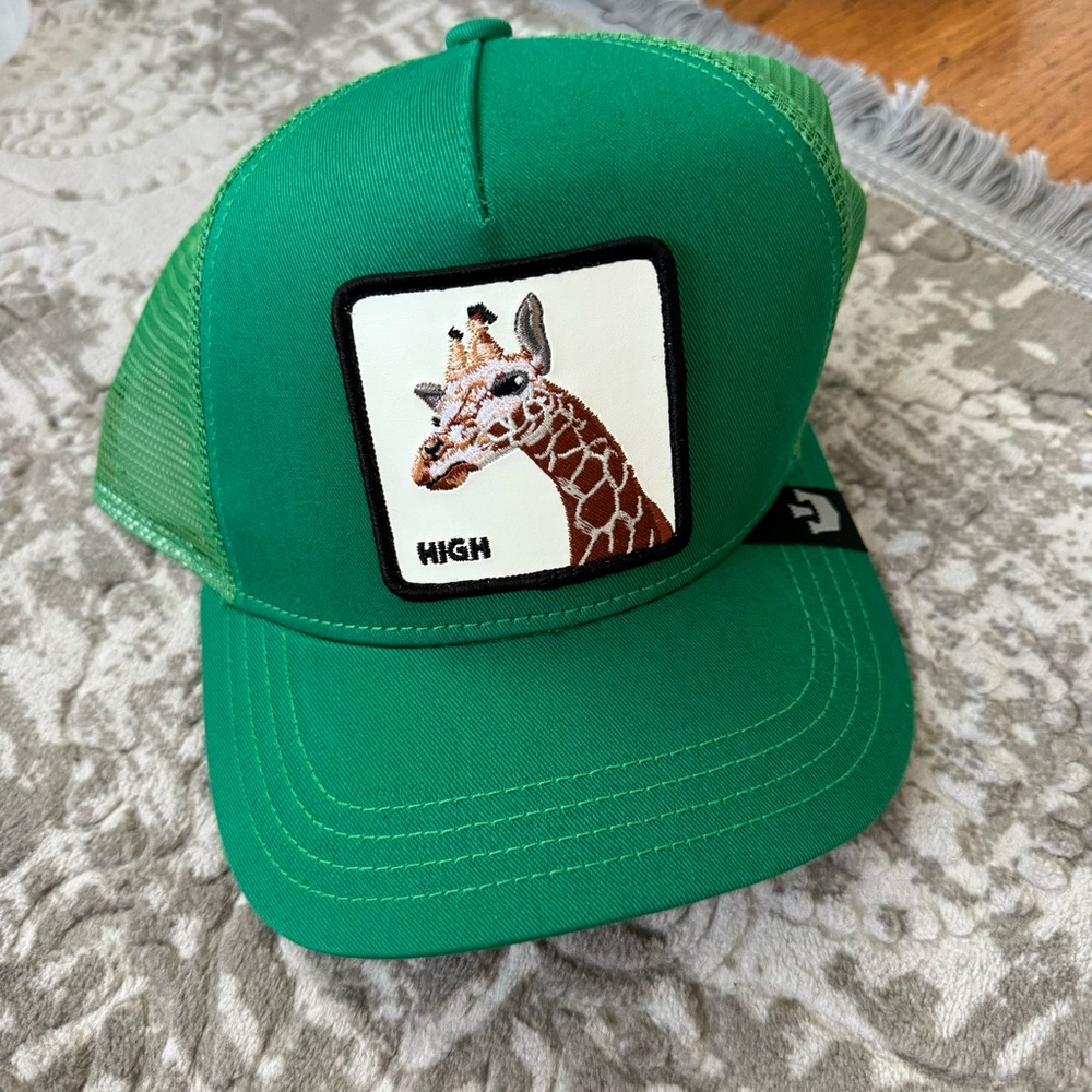 The Farm Goorin Brothers Giraffe Curved Trucker Hat BNWT